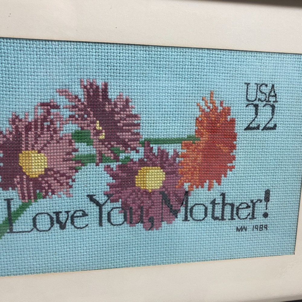 Framed Needlepoint 'Love you, Mother' USA 22 Stamp - Picture 2 of 5